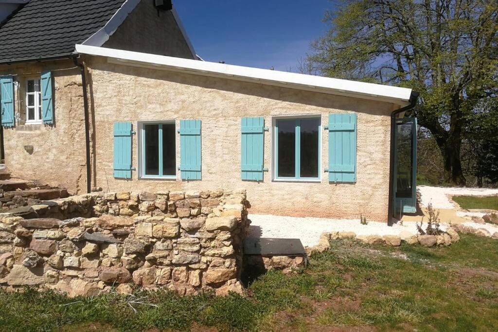 Villa La Belle Petite Ferme Rosiers De Julliac 19350 Le Bos Exterior foto